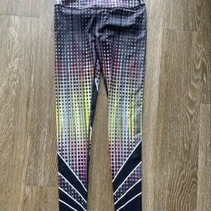 Victoria’s Secret sport knockout tight leggings rare limited edition xs